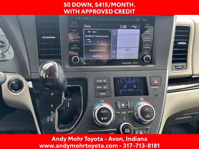 Used 2018 Toyota Sienna XLE w/ XLE Navigation Package FWD image 13