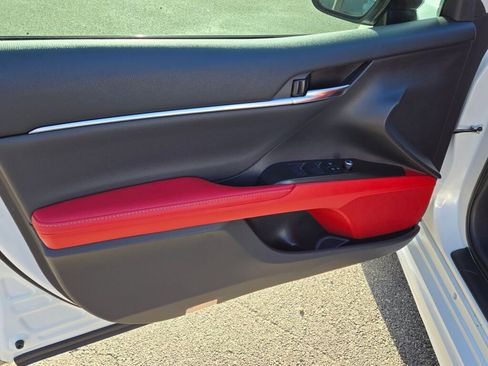 Used 2021 Toyota Camry XSE image 23