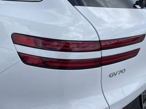 Used 2026 Genesis GV70 3.5T Sport Advanced AWD/4WD image 33