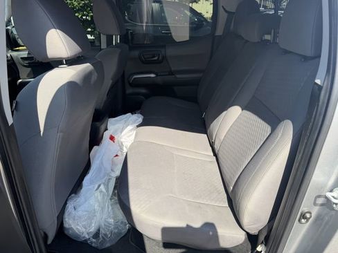 Certified 2022 Toyota Tacoma SR5 w/ Technology Package RWD image 22