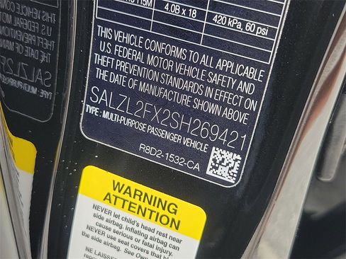 Certified 2025 Land Rover Range Rover Evoque Dynamic SE image 17