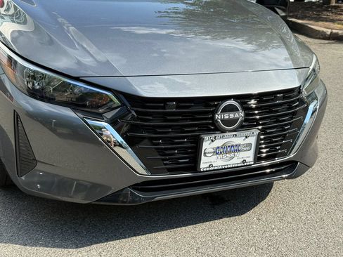 Used 2025 Nissan Sentra S FWD image 8