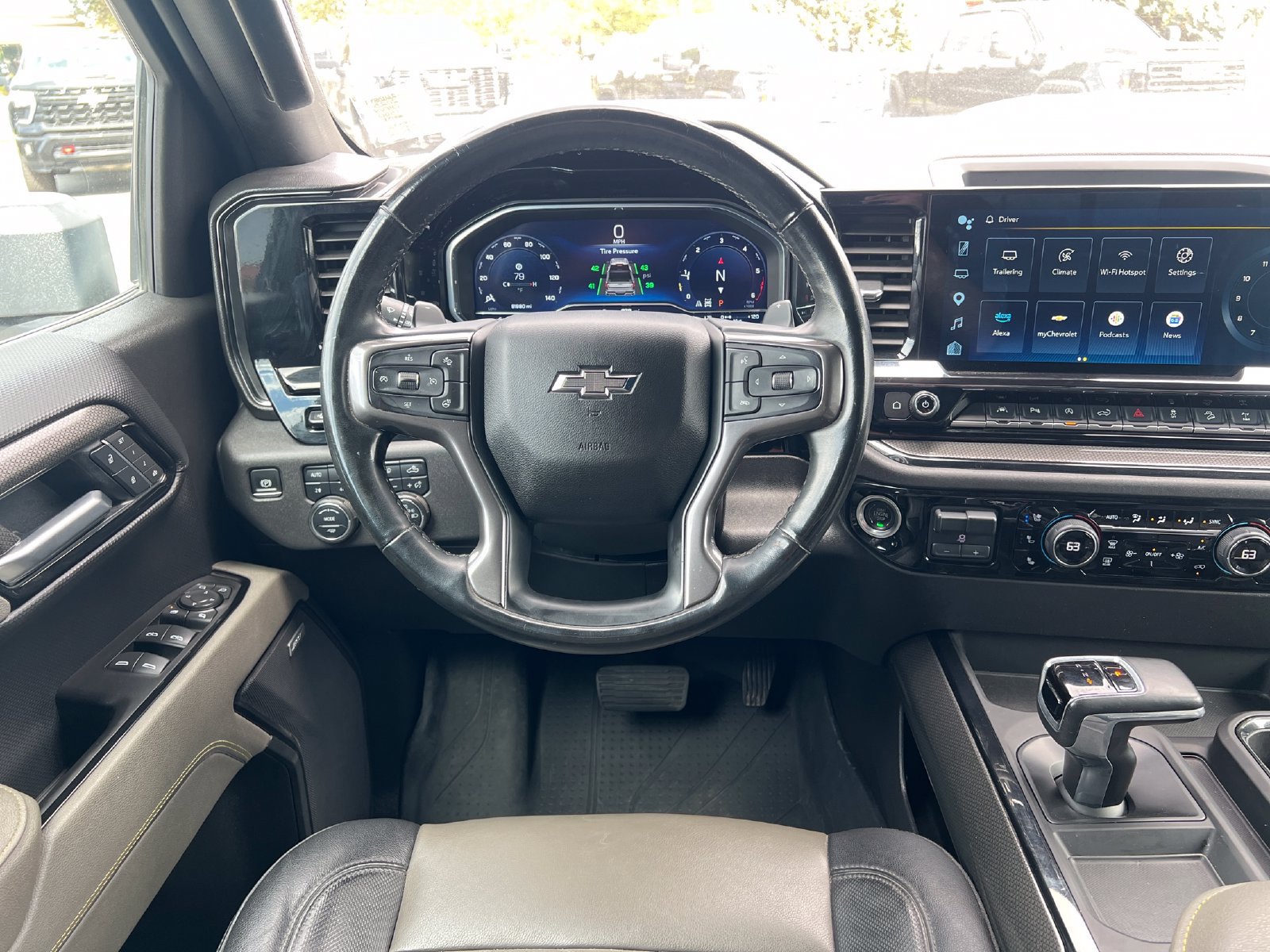 Used 2025 Chevrolet Silverado 1500 ZR2 w/ Technology Package AWD/4WD image 12