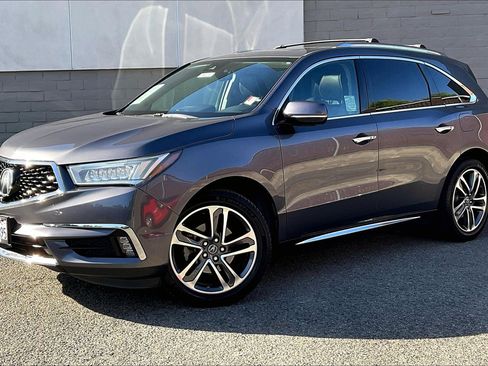 Used 2017 Acura MDX SH-AWD w/ Advance Package image 12