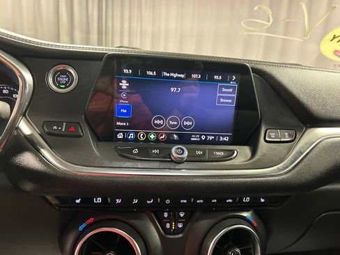 Used 2022 Chevrolet Blazer LT AWD/4WD image 17