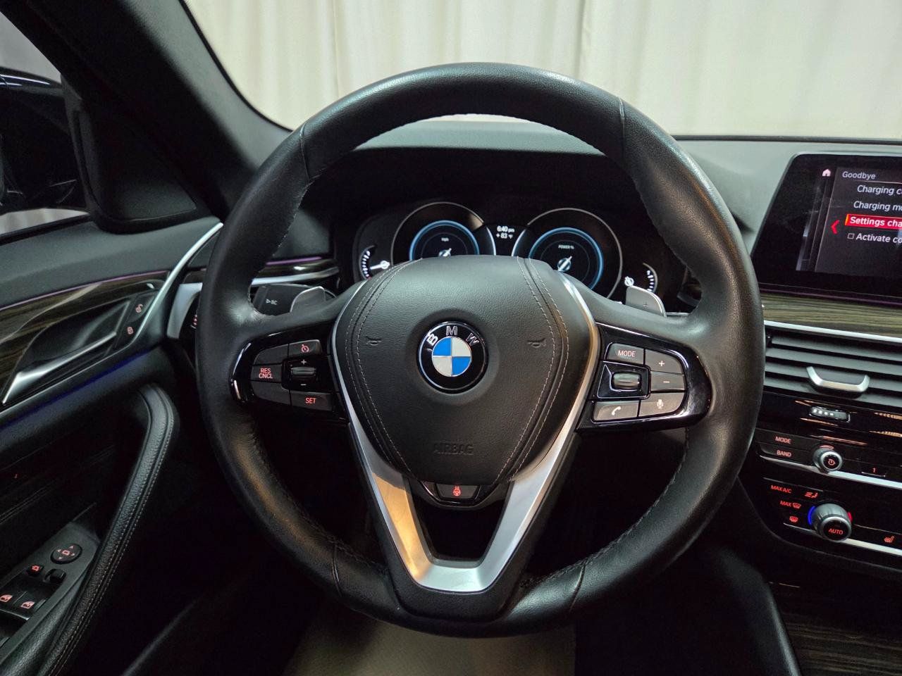 Used 2019 BMW 530e xDrive w/ Convenience Package AWD/4WD image 31