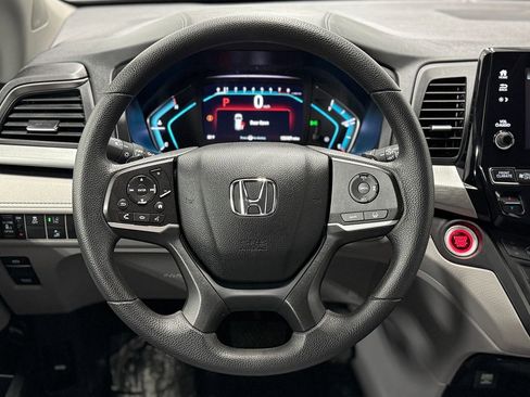 Used 2019 Honda Odyssey EX image 16