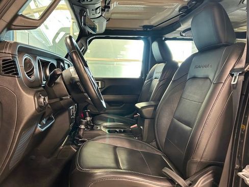Used 2021 Jeep Wrangler Unlimited Sahara image 20