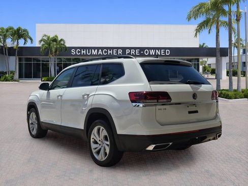 Used 2023 Volkswagen Atlas SE w/ Panoramic Sunroof Package FWD image 5