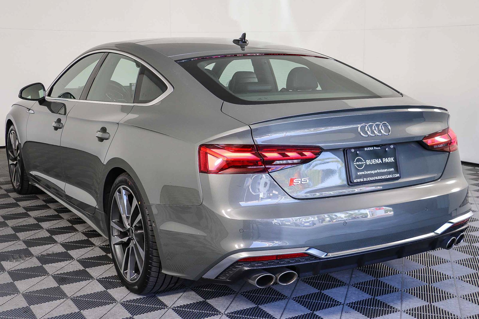 Used 2023 Audi S5 Prestige AWD/4WD image 6