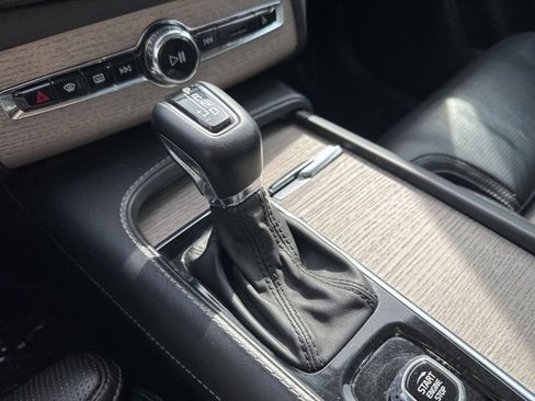 Used 2021 Volvo XC90 T6 Inscription w/ Climate Package image 20