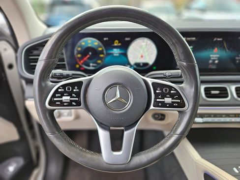 Used 2020 Mercedes-Benz GLE 350 4MATIC image 25
