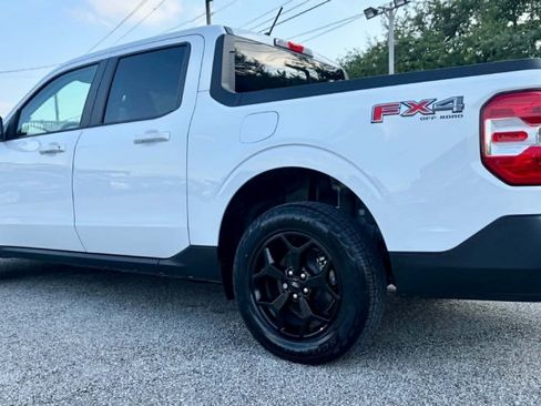 Used 2024 Ford Maverick Lariat w/ FX4 Off-Road Package AWD/4WD image 8
