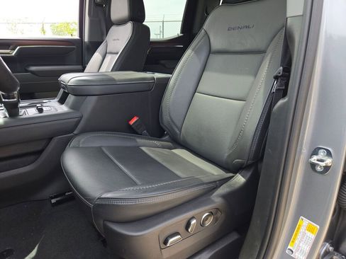 Used 2024 GMC Sierra 1500 Denali w/ Technology Package AWD/4WD image 27
