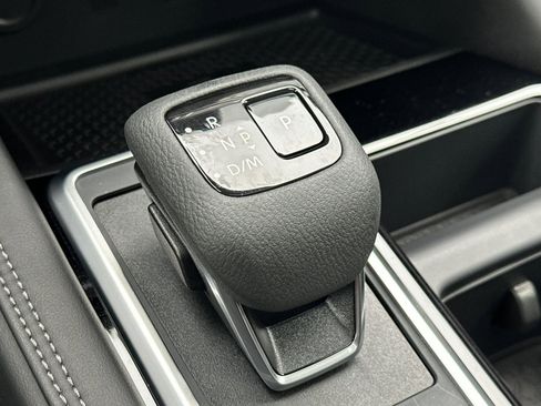 New 2025 Nissan Pathfinder Platinum image 26