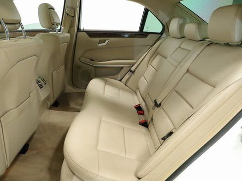 Used 2015 Mercedes-Benz E 350 Sedan image 34