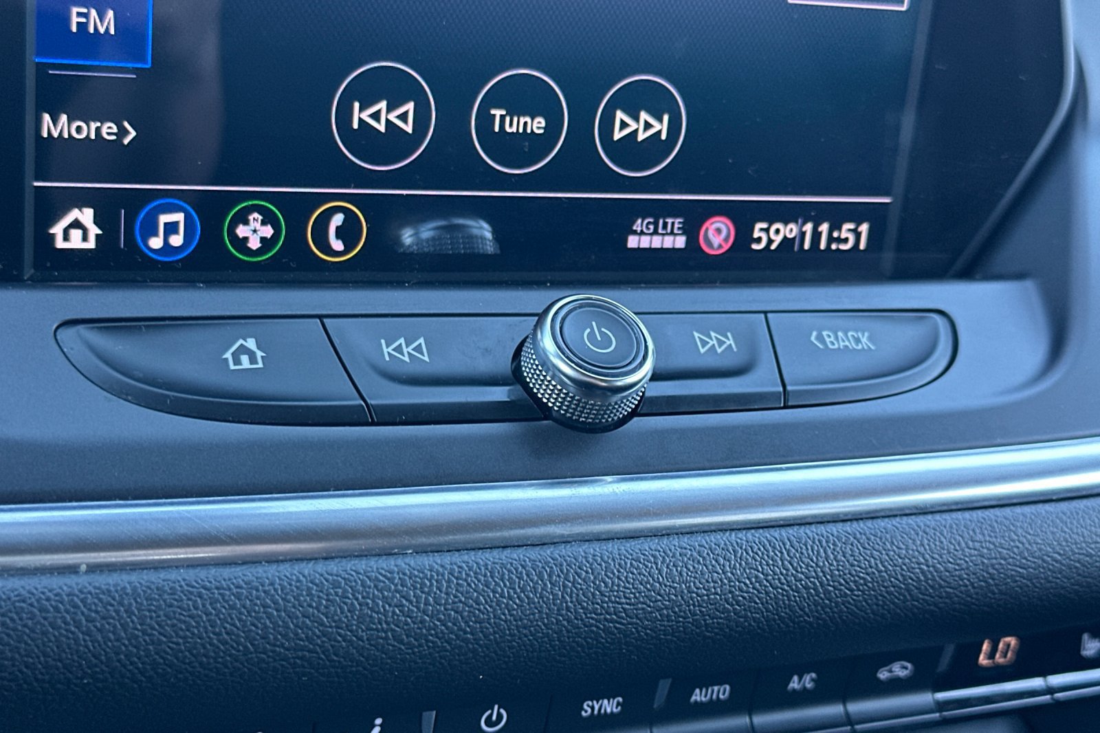 Used 2020 Chevrolet Blazer LT AWD/4WD image 30