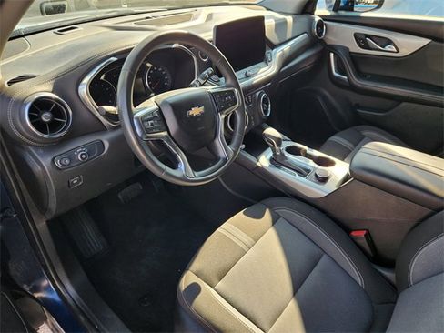 Used 2023 Chevrolet Blazer LT image 8