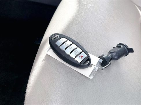 Certified 2024 Nissan Altima 2.5 SL FWD image 15