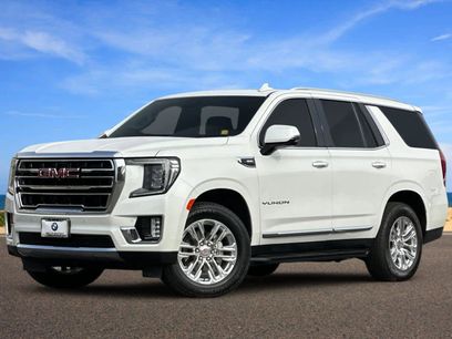 Used 2023 GMC Yukon SLT w/ SLT Premium Package