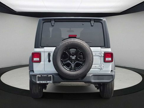 Used 2023 Jeep Wrangler Unlimited Sport AWD/4WD image 7