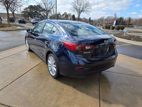 Used 2017 MAZDA MAZDA3 Touring image 7