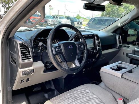 Used 2016 Ford F150 XLT w/ Equipment Group 302A Luxury RWD image 14
