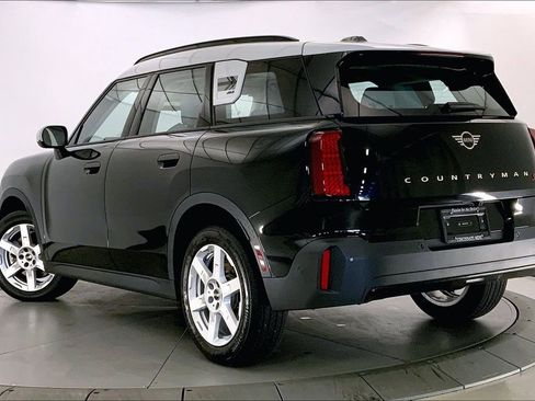 Certified 2025 MINI Cooper Countryman S image 10