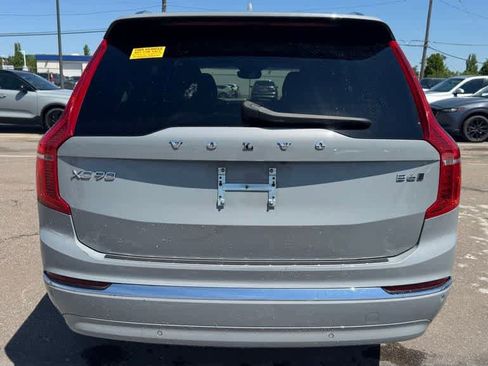 Used 2024 Volvo XC90 B6 Plus w/ Protection Package Premier AWD/4WD image 6