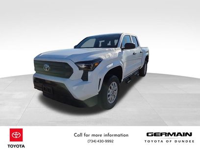 New 2025 Toyota Tacoma SR