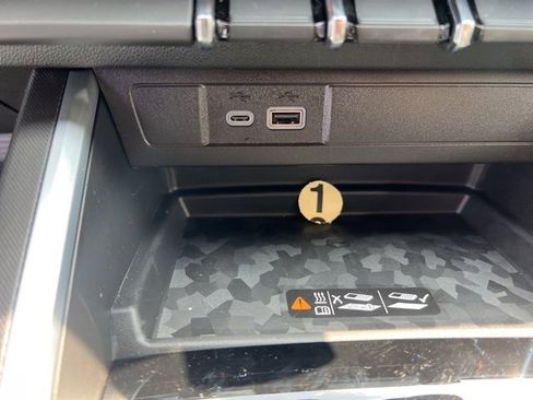 New 2025 Chevrolet Colorado Trail Boss w/ Midnight Edition image 25