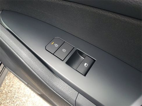 New 2026 Kia Sportage LX w/ LX Convenience Package image 11