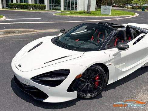 Used 2021 McLaren 720S Performance RWD image 11