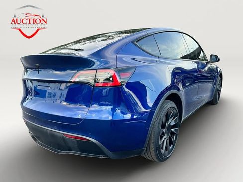 Used 2020 Tesla Model Y Long Range AWD/4WD image 5