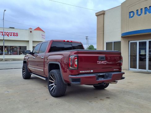 Used 2016 GMC Sierra 1500 Denali w/ Denali Ultimate Package AWD/4WD image 2