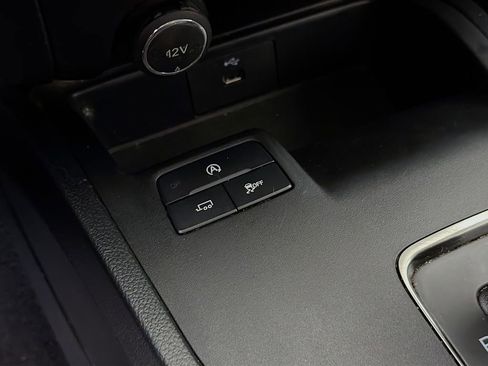 Used 2019 Ford Ranger XL w/ Equipment Group 101A Mid image 32