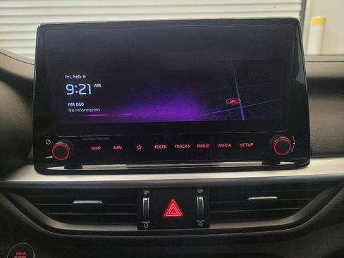 Used 2023 Kia Forte GT-Line w/ GT-Line Premium Package image 25