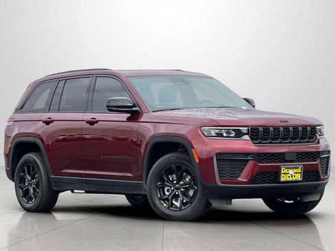 New 2026 Jeep Grand Cherokee Altitude image 2