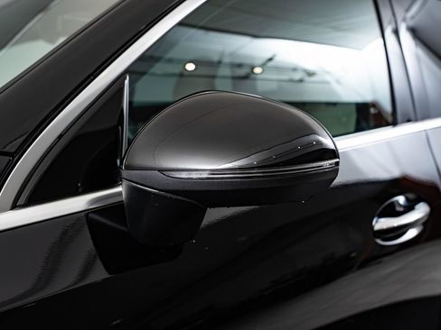 Certified 2026 Mercedes-Benz GLC 300 4MATIC image 17