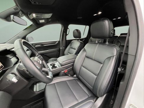 Used 2024 GMC Acadia Elevation w/ Trailering Package image 13