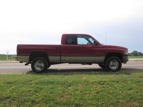 Used 1999 Dodge Ram 1500 Truck 4x4 Quad Cab image 8