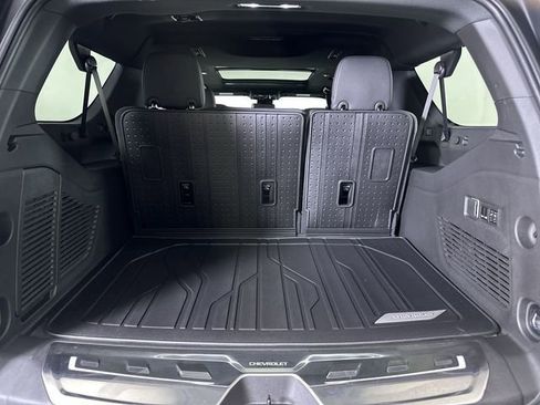 New 2026 Chevrolet Suburban Z71 AWD/4WD image 27