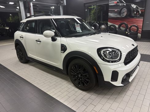 Used 2024 MINI Cooper Countryman S FWD image 2