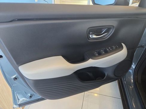 New 2026 Honda HR-V LX image 17