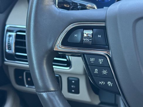 Used 2024 Lincoln Navigator Reserve image 28