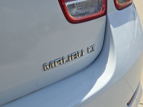 Used 2014 Chevrolet Malibu LT FWD image 12