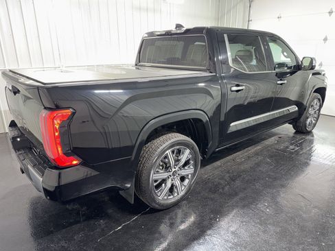 Used 2023 Toyota Tundra Capstone AWD/4WD image 3