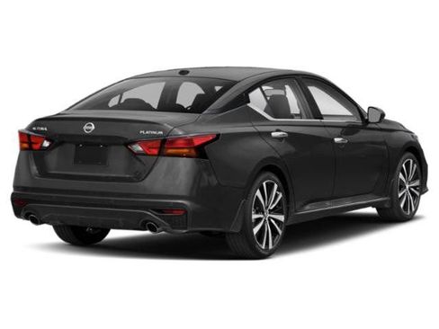 Used 2019 Nissan Altima 2.5 Platinum FWD image 5