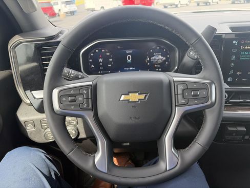 New 2026 Chevrolet Silverado 1500 LT AWD/4WD image 19