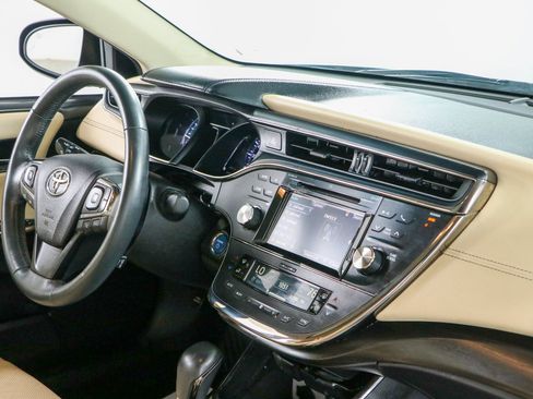Used 2017 Toyota Avalon Limited FWD image 27